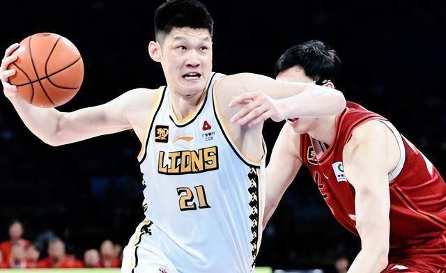 开云体育登录-火箭险胜浙江队，胡金秋统治全场