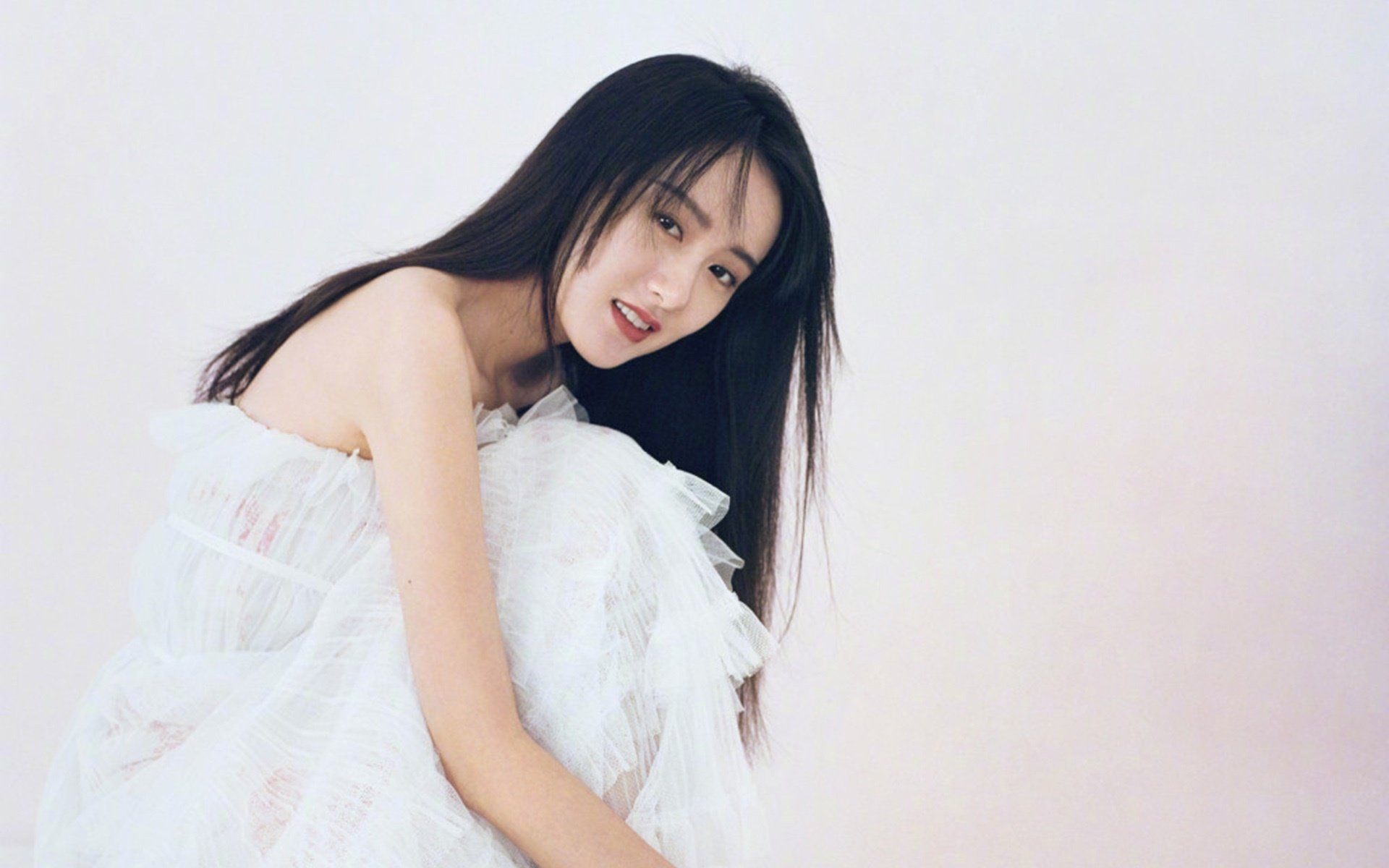 巨星与团队的对话,凯恩的闪电与巴西的鏖战