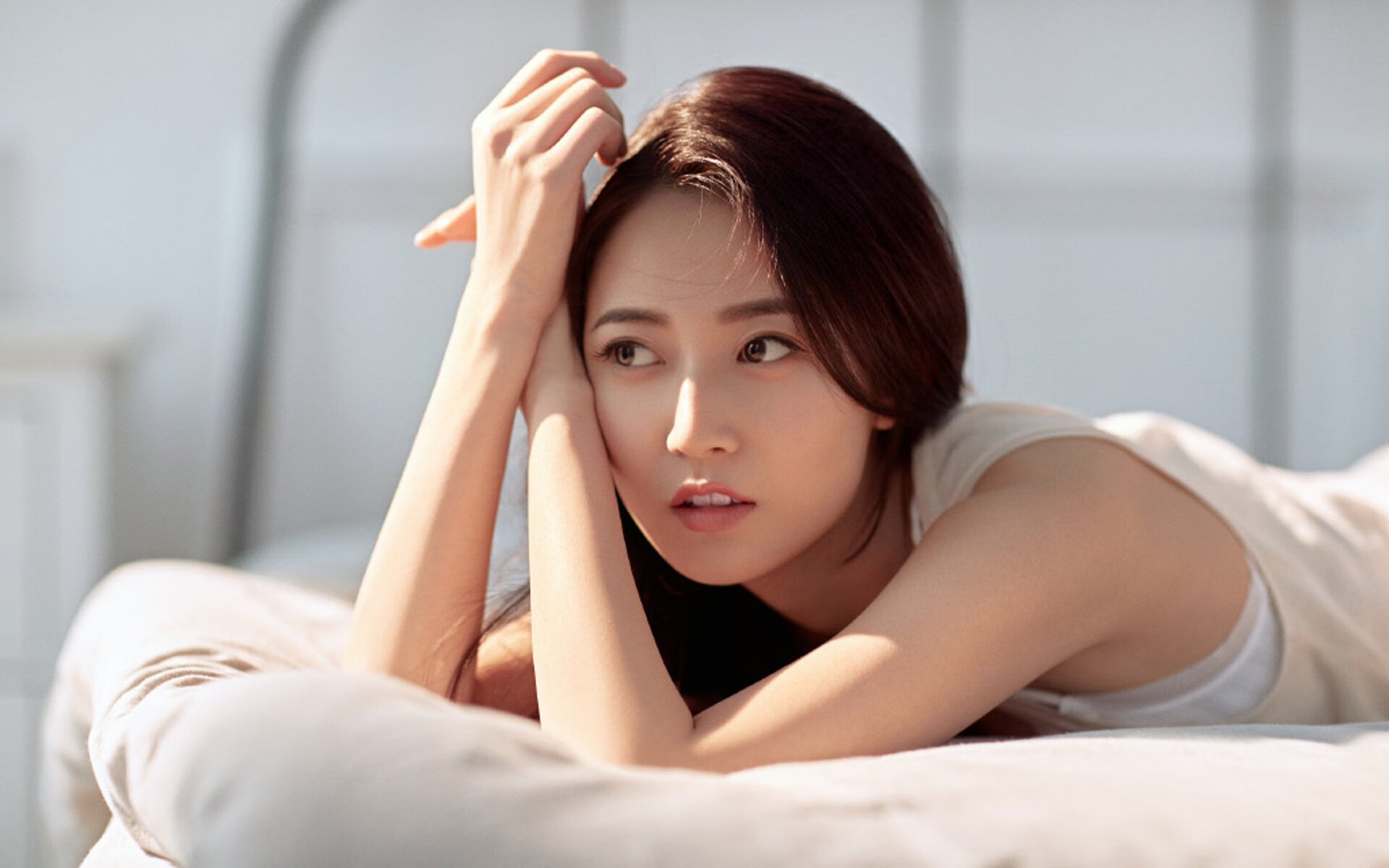 C罗独舞之夜，安哥拉书写逆袭诗篇—足球世界的平行传奇